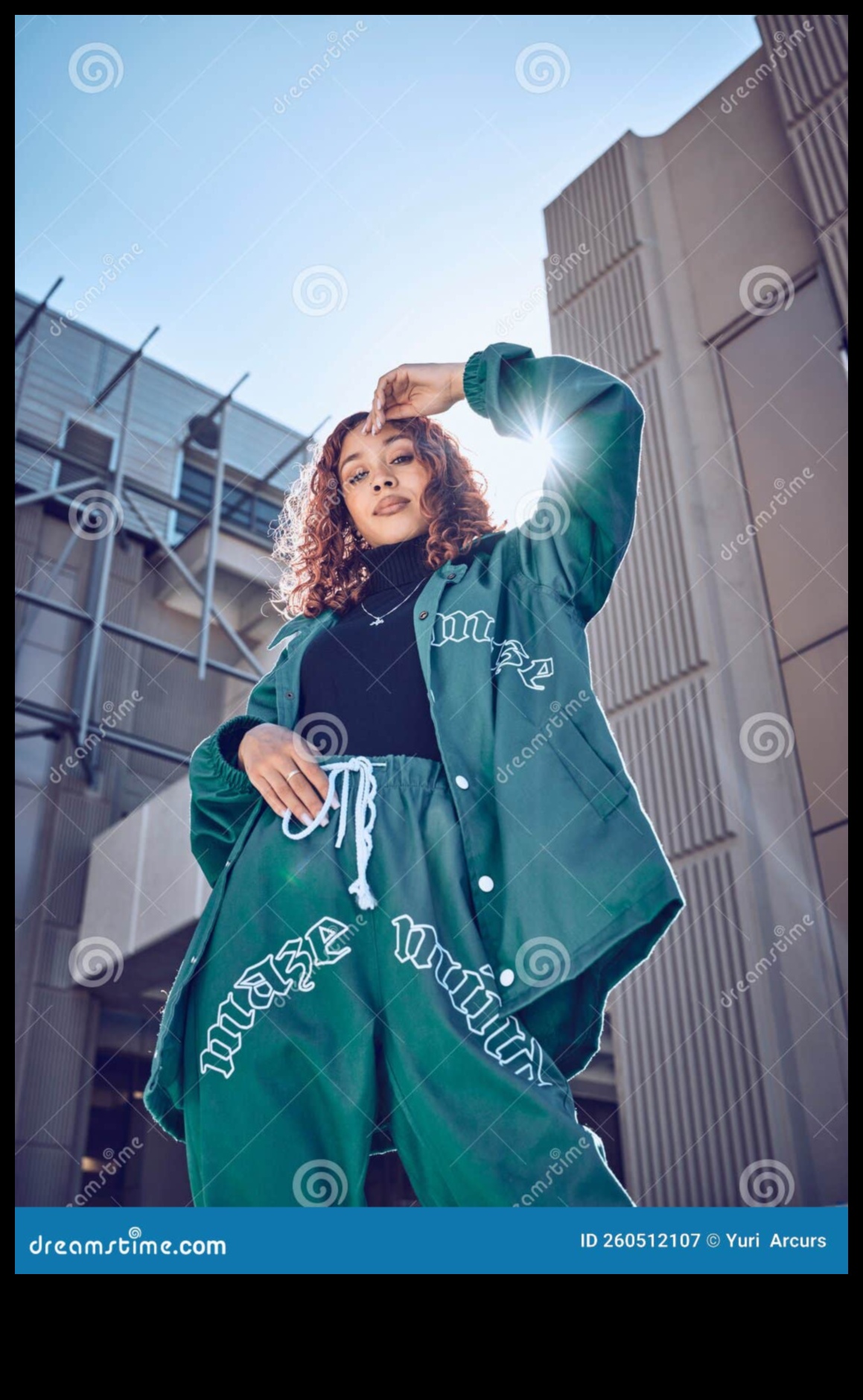 Cityscape Chic: Moda femeilor urbane pentru tendințe